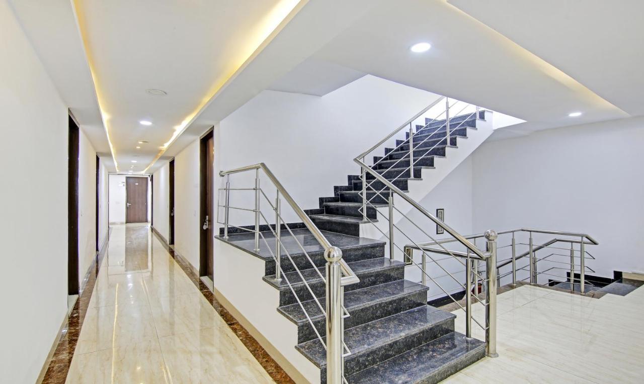 Treebo Royal Empire Adarsh Nagar, Chandigarh Hotel Exterior photo